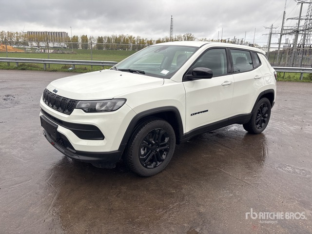 2022 Jeep Compass Longitude 4WD Hybrid (Unused) SUV - SUV/ Todoterreno: foto 1 2022 Jeep Compass Longitude 4WD Hybrid (Unused) SUV - SUV/ Todoterreno: foto 1