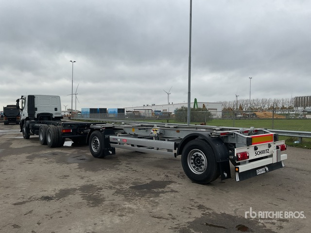 Iveco Trakker 380 T/A Sleeper Truck Tractor - Chasis camión, Portacontenedore/ Intercambiable remolque: foto 1 Iveco Trakker 380 T/A Sleeper Truck Tractor - Chasis camión, Portacontenedore/ Intercambiable remolque: foto 1