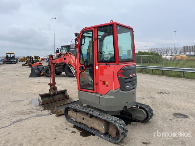 Volvo ECR25D Mini Excavator: <6.6t - Miniexcavadora: foto 2 Volvo ECR25D Mini Excavator: <6.6t - Miniexcavadora: foto 2
