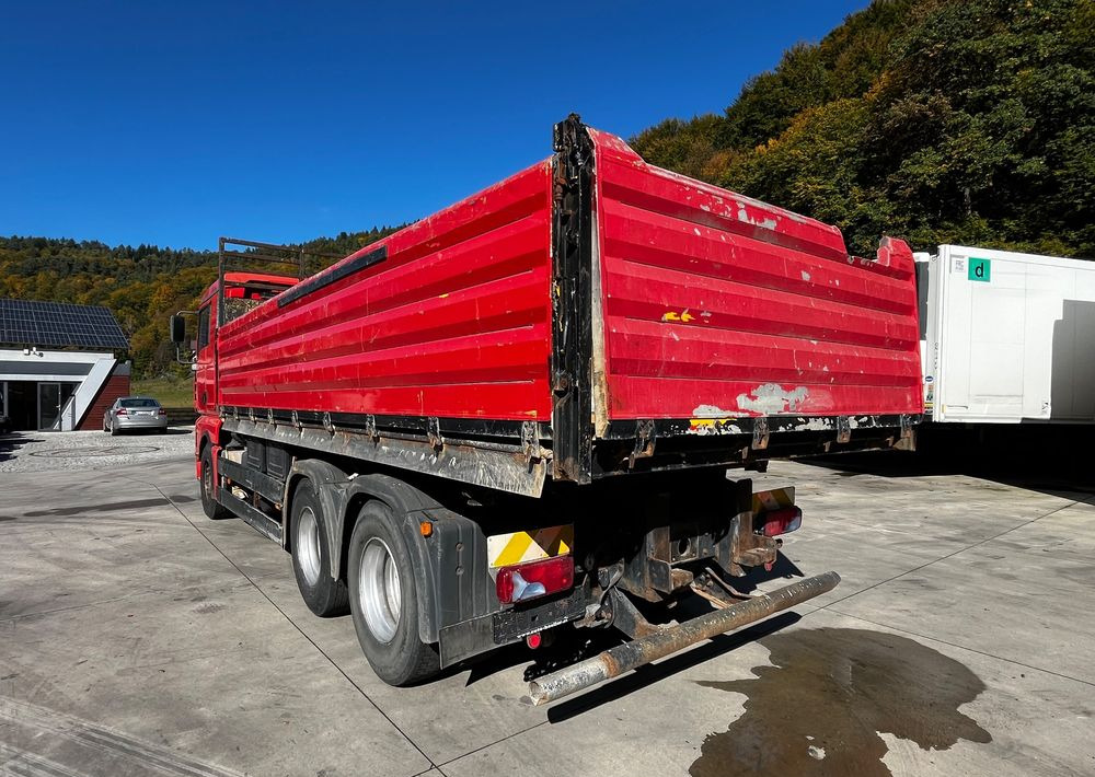 Leasing financiero de  MAN TGA 26.480 // Wywrotka 3 stronna // 2004 Rok // 6x4 // Kiper Schwarzmuller // leasing MAN TGA 26.480 // Wywrotka 3 stronna // 2004 Rok // 6x4 // Kiper Schwarzmuller //: foto 6 Leasing financiero de  MAN TGA 26.480 // Wywrotka 3 stronna // 2004 Rok // 6x4 // Kiper Schwarzmuller // leasing MAN TGA 26.480 // Wywrotka 3 stronna // 2004 Rok // 6x4 // Kiper Schwarzmuller //: foto 6