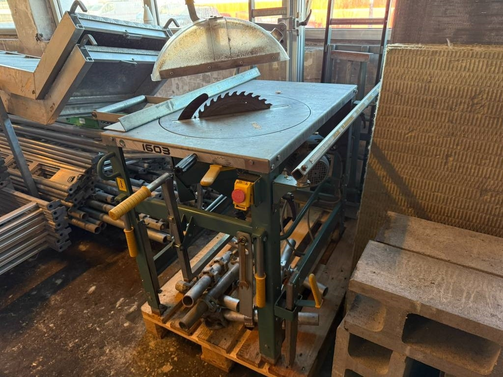 Ernex 1603 230/400 V gjerdesag med rullebord - Máquina para madera: foto 3 Ernex 1603 230/400 V gjerdesag med rullebord - Máquina para madera: foto 3