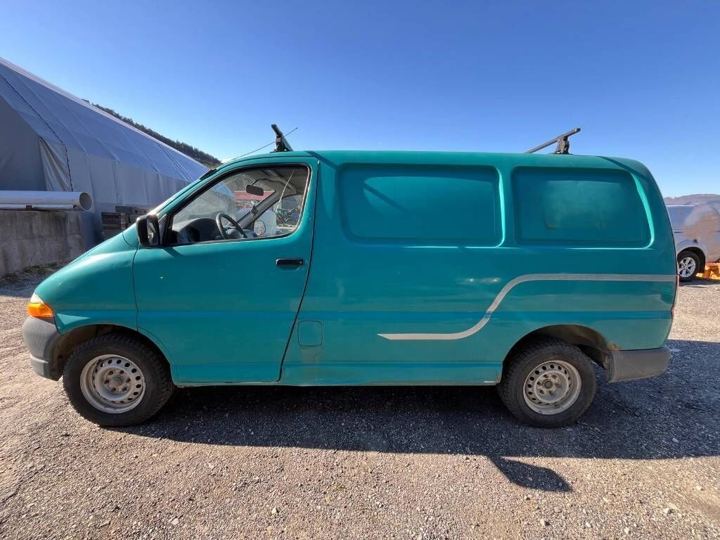 Toyota Hiace - Furgón: foto 2 Toyota Hiace - Furgón: foto 2