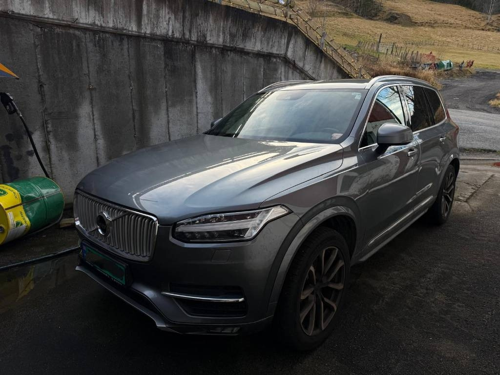 Volvo XC 90 4x4 rep. Objekt - Coche: foto 1 Volvo XC 90 4x4 rep. Objekt - Coche: foto 1