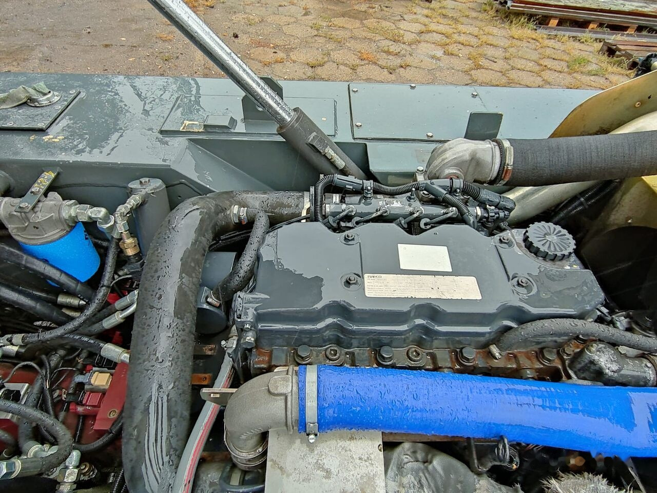 IVECO 140 KM koparka ładowarka ciężarówka F4HE9484A IVECO - Motor para Camión: foto 2 IVECO 140 KM koparka ładowarka ciężarówka F4HE9484A IVECO - Motor para Camión: foto 2