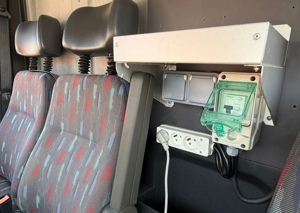 Camión de bomberos, Camión con plataforma elevadora Iveco Eurocargo 130E24: foto 19 Camión de bomberos, Camión con plataforma elevadora Iveco Eurocargo 130E24: foto 19