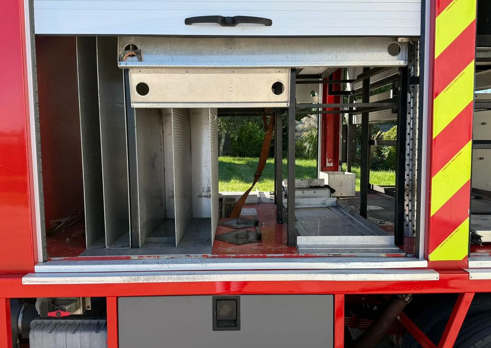 Camión de bomberos Iveco Eurocargo 65E12 BEMAEX VSR: foto 15 Camión de bomberos Iveco Eurocargo 65E12 BEMAEX VSR: foto 15