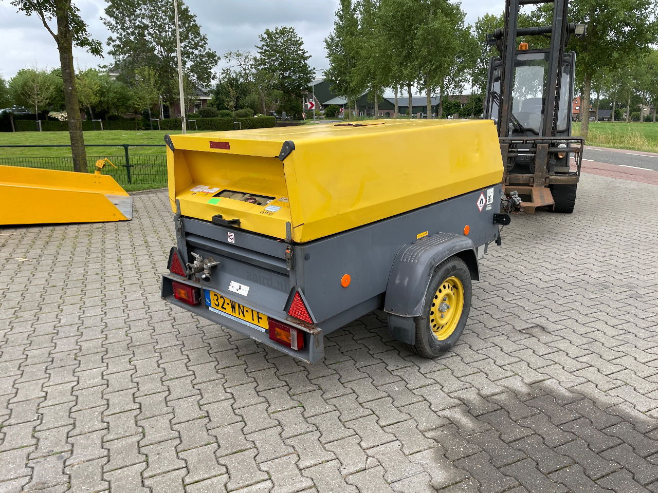 Atlas Copco Xas77 - Compresor de aire: foto 3 Atlas Copco Xas77 - Compresor de aire: foto 3