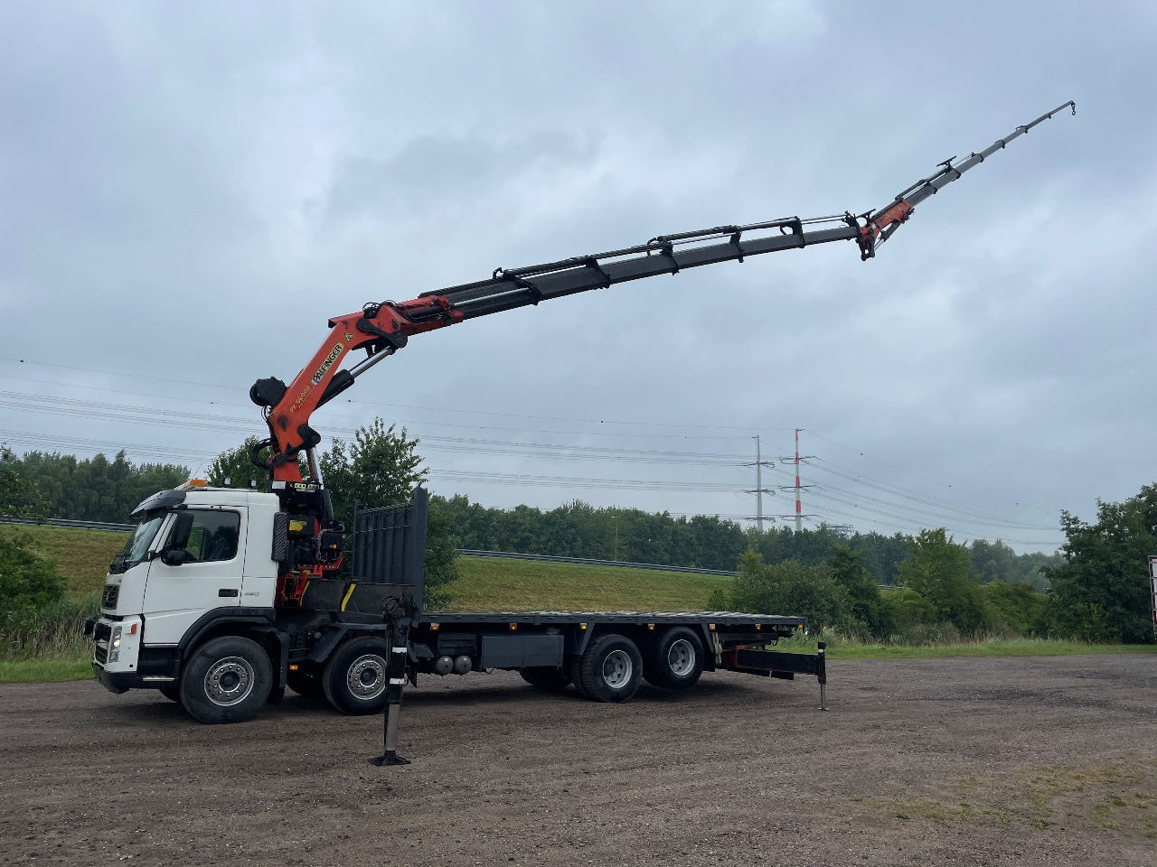 Volvo FM 12.420 with palfinger PK56002 with jib and winch, excellent condition - Camión grúa: foto 2 Volvo FM 12.420 with palfinger PK56002 with jib and winch, excellent condition - Camión grúa: foto 2