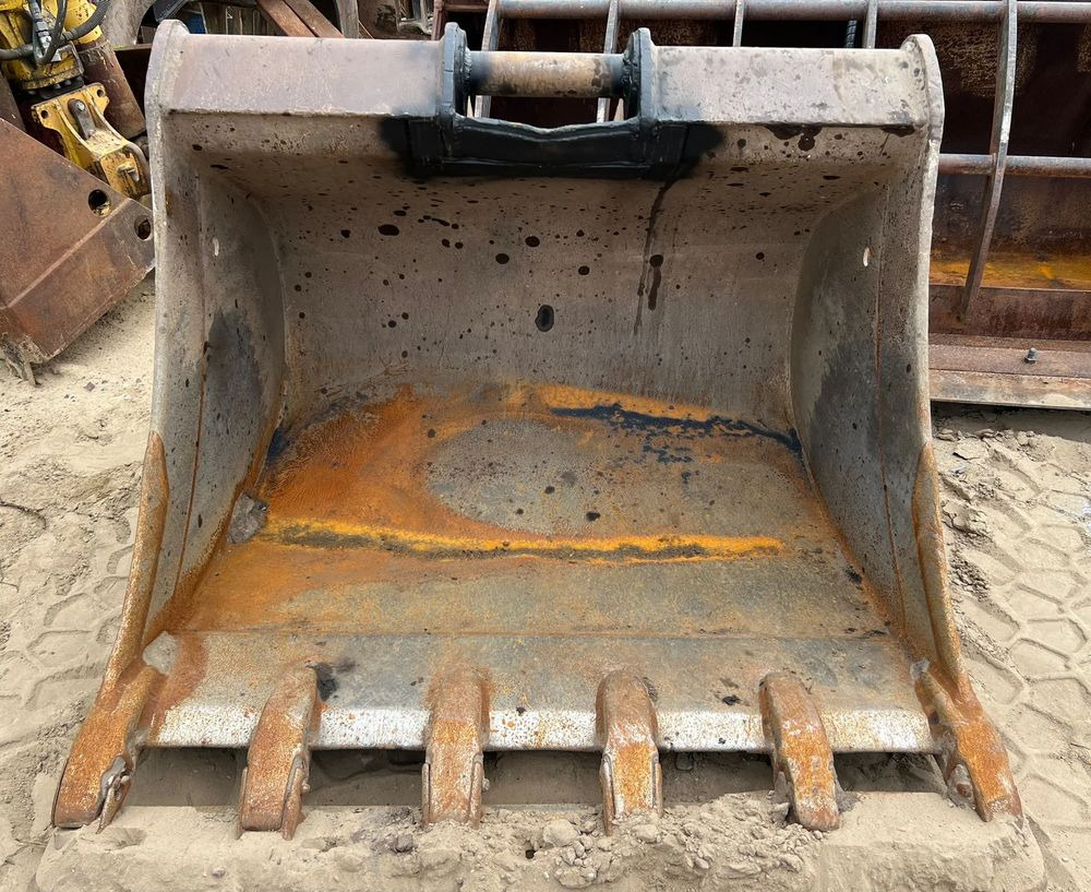 ŁYŻKA KOPIĄCA Volvo z zębami i lemieszem 62", 80mm, 20t - Cazo para excavadora: foto 2 ŁYŻKA KOPIĄCA Volvo z zębami i lemieszem 62", 80mm, 20t - Cazo para excavadora: foto 2