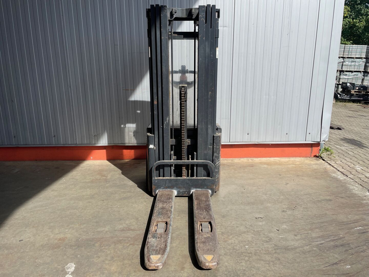 Crown WE2300 1.6 TT - Apilador: foto 3 Crown WE2300 1.6 TT - Apilador: foto 3