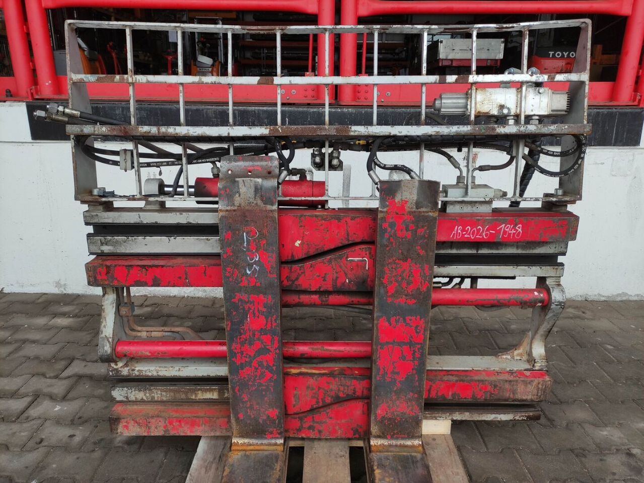 Durwen ZVP-S-TGZ.45.1350 (ZVG + Seitenschieber) - Horquillas: foto 1 Durwen ZVP-S-TGZ.45.1350 (ZVG + Seitenschieber) - Horquillas: foto 1