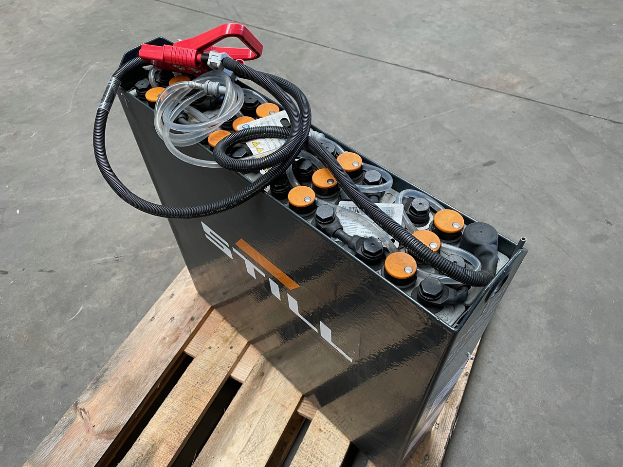 Exide 24 Volt I 2EPzB 200 - Acumulador para Equipo de manutención: foto 1 Exide 24 Volt I 2EPzB 200 - Acumulador para Equipo de manutención: foto 1