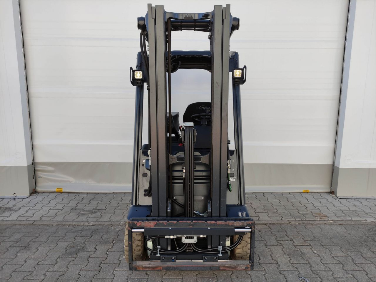 Linde E16C-02-386 EVO - Carretilla elevadora eléctrica: foto 3 Linde E16C-02-386 EVO - Carretilla elevadora eléctrica: foto 3
