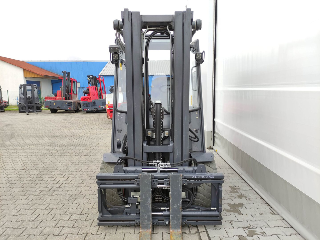 Linde E35H-01/600-388 - Carretilla elevadora eléctrica: foto 4 Linde E35H-01/600-388 - Carretilla elevadora eléctrica: foto 4