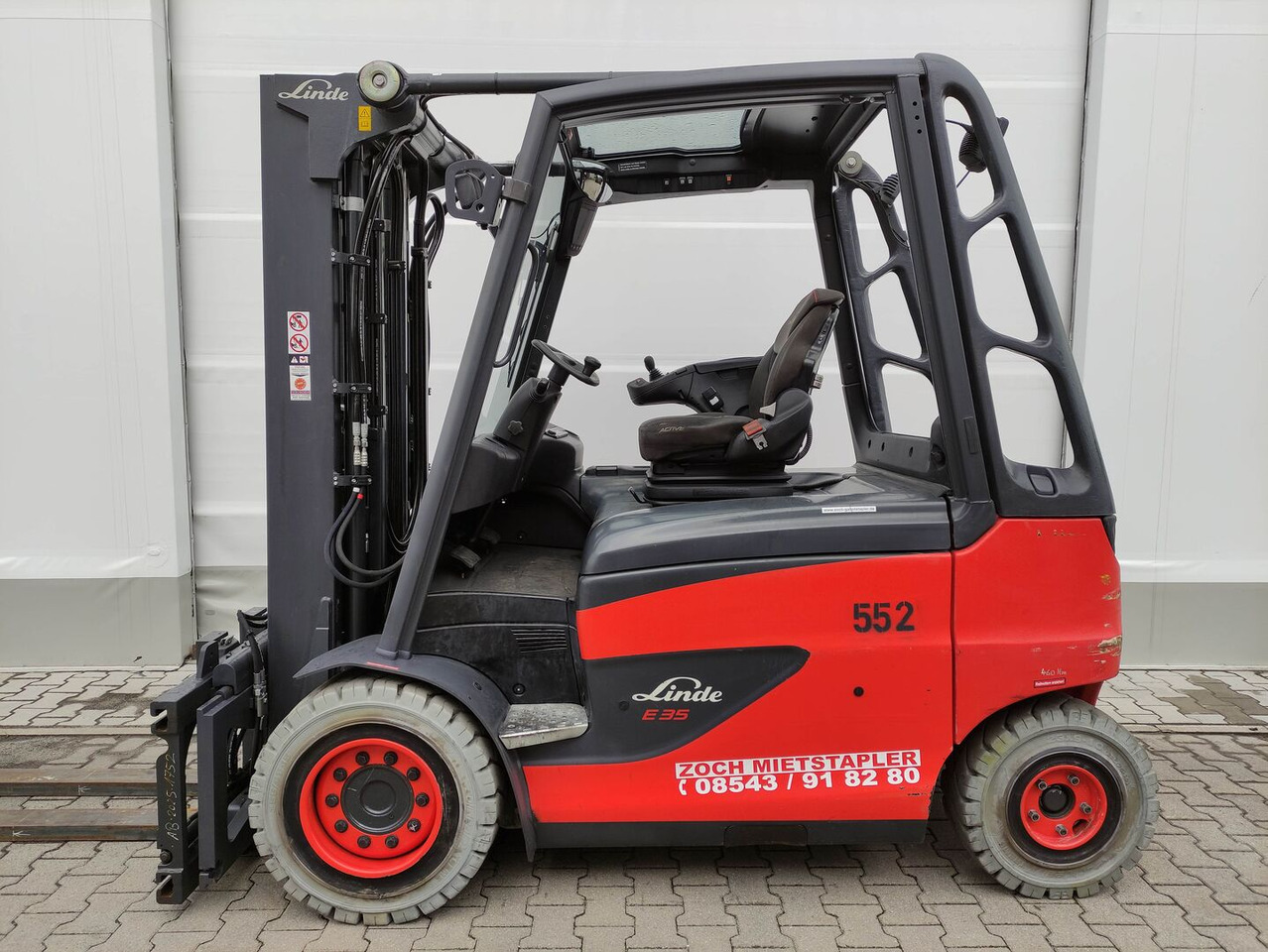 Linde E35H-01/600-388 - Carretilla elevadora eléctrica: foto 1 Linde E35H-01/600-388 - Carretilla elevadora eléctrica: foto 1