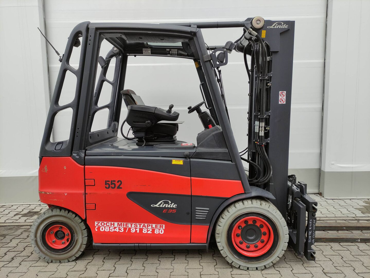 Linde E35H-01/600-388 - Carretilla elevadora eléctrica: foto 2 Linde E35H-01/600-388 - Carretilla elevadora eléctrica: foto 2
