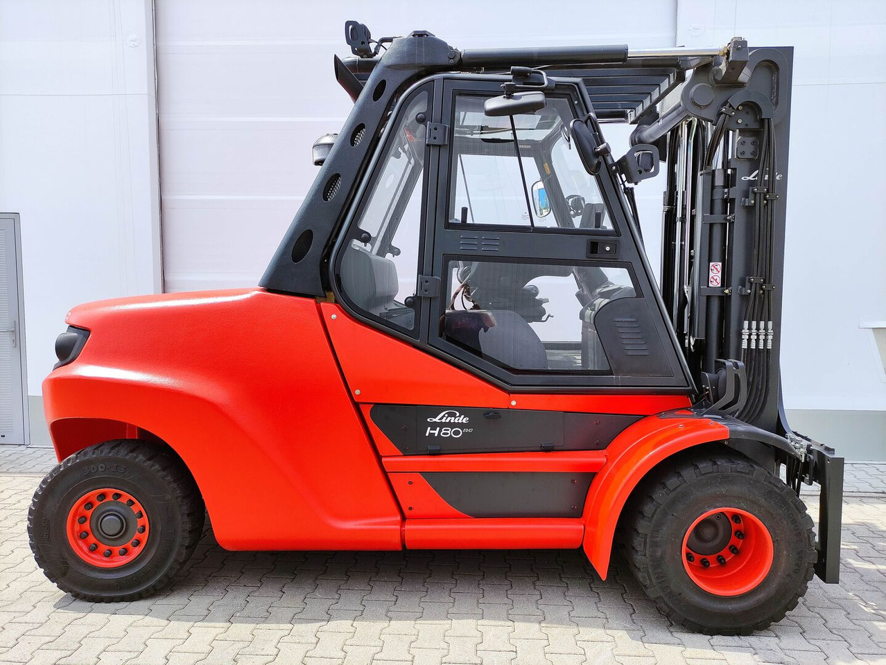 Linde H80D-03/1100-396 EVO (LACK, UVV & KDD NEU) - Carretilla elevadora diésel: foto 2 Linde H80D-03/1100-396 EVO (LACK, UVV & KDD NEU) - Carretilla elevadora diésel: foto 2