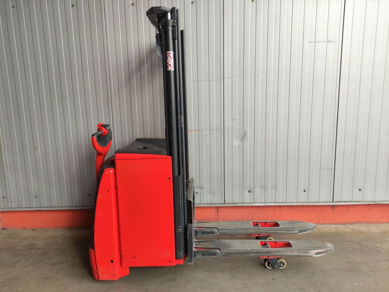 Linde L16i-1173 - Apilador: foto 2 Linde L16i-1173 - Apilador: foto 2