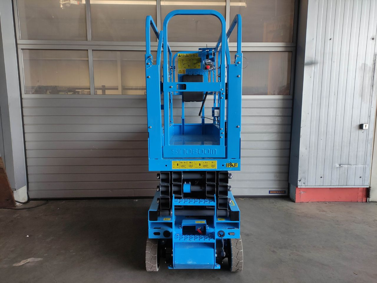 Sinoboom 1932ME/GTJZ0608ME *NEU* - Plataforma de tijeras: foto 4 Sinoboom 1932ME/GTJZ0608ME *NEU* - Plataforma de tijeras: foto 4