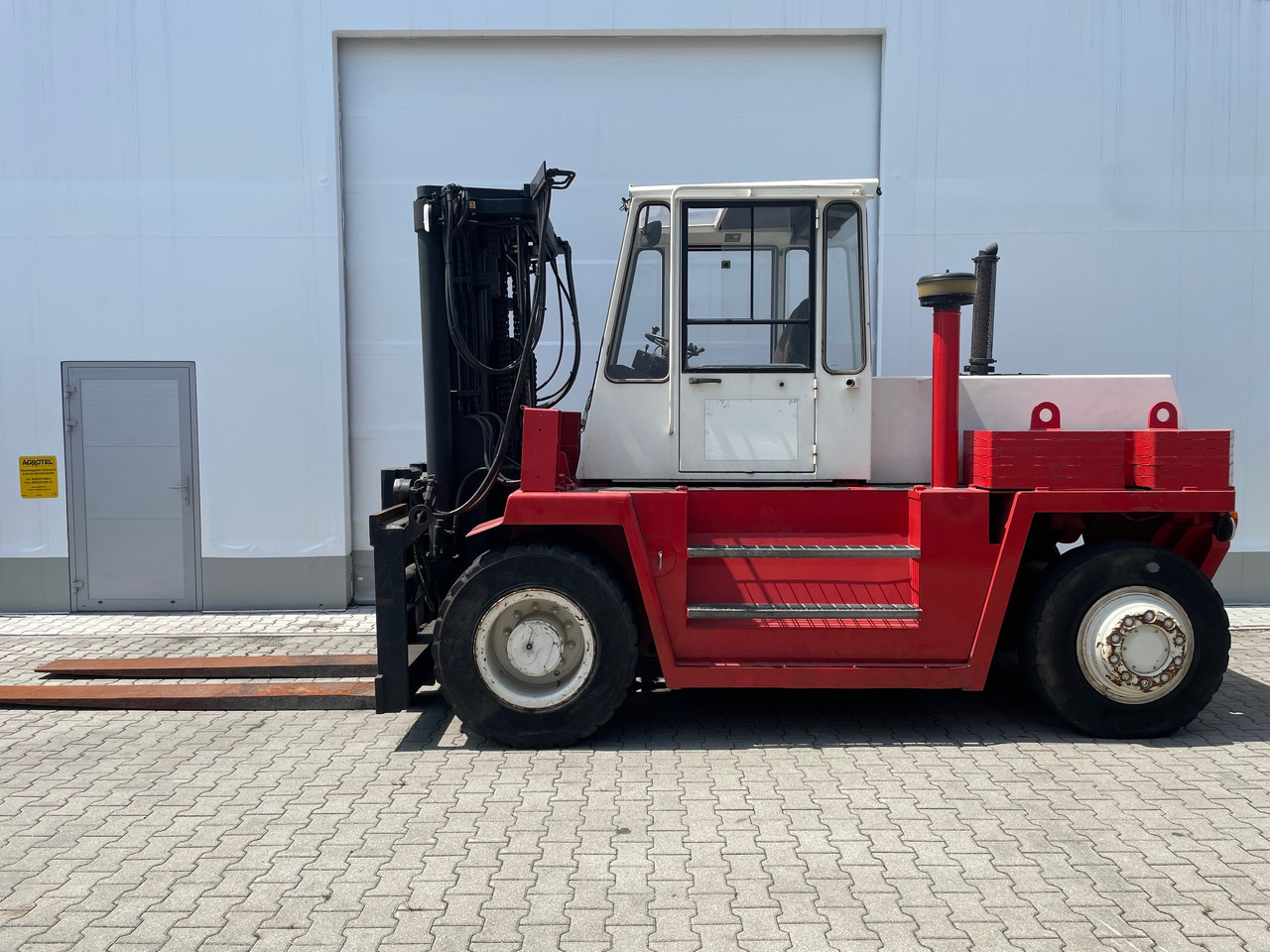 Valmet TD1206-C1546 - Carretilla elevadora diésel: foto 1 Valmet TD1206-C1546 - Carretilla elevadora diésel: foto 1