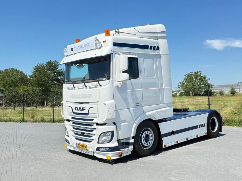 DAF XF 480 FT VOLLUCHT, LEER, SHOW, INTERIOR, NL TRUCK, TOP. - Cabeza tractora: foto 2 DAF XF 480 FT VOLLUCHT, LEER, SHOW, INTERIOR, NL TRUCK, TOP. - Cabeza tractora: foto 2