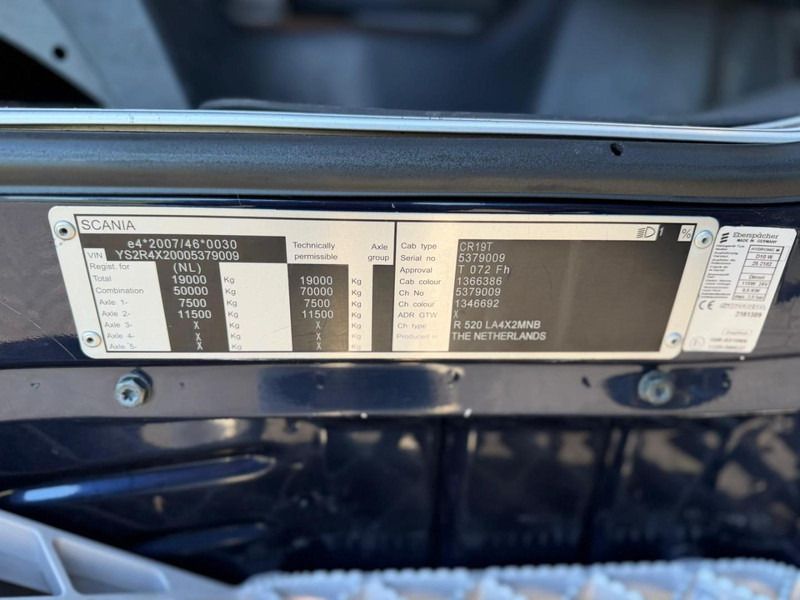 Scania R520 V8 VOLLUCHT, RETARDER, KING OF THE ROAD, RETARDER, SMART 2 TACHO. - Cabeza tractora: foto 2 Scania R520 V8 VOLLUCHT, RETARDER, KING OF THE ROAD, RETARDER, SMART 2 TACHO. - Cabeza tractora: foto 2