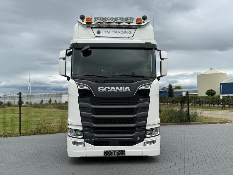Cabeza tractora Scania S590 V8 NGS FULL AIR, PARK COOL, RETARDER, 2 TANKS.: foto 6