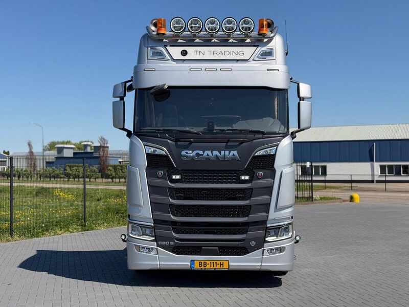 Scania S590 VOLLUCHT, ALCOA, LEER, HYDRAULIEK, RETARDER, TOP. - Cabeza tractora: foto 2 Scania S590 VOLLUCHT, ALCOA, LEER, HYDRAULIEK, RETARDER, TOP. - Cabeza tractora: foto 2