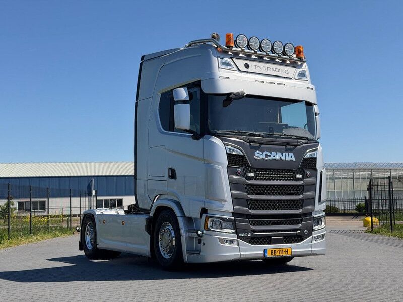 Scania S590 VOLLUCHT, ALCOA, LEER, HYDRAULIEK, RETARDER, TOP. - Cabeza tractora: foto 1 Scania S590 VOLLUCHT, ALCOA, LEER, HYDRAULIEK, RETARDER, TOP. - Cabeza tractora: foto 1