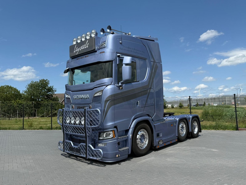 Scania S650 V8 NGS SHOWTRUCK, GESTUURD, VOLLUCHT, TOPSTAAT, ALCOA'S. - Cabeza tractora: foto 5 Scania S650 V8 NGS SHOWTRUCK, GESTUURD, VOLLUCHT, TOPSTAAT, ALCOA'S. - Cabeza tractora: foto 5