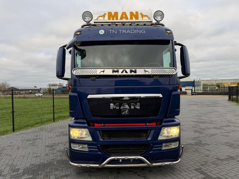 MAN 28.480 PORTAAL ARM, BLAD LUCHT, RETARDER, 6X2. - Portacontenedor de cadenas camión: foto 3 MAN 28.480 PORTAAL ARM, BLAD LUCHT, RETARDER, 6X2. - Portacontenedor de cadenas camión: foto 3