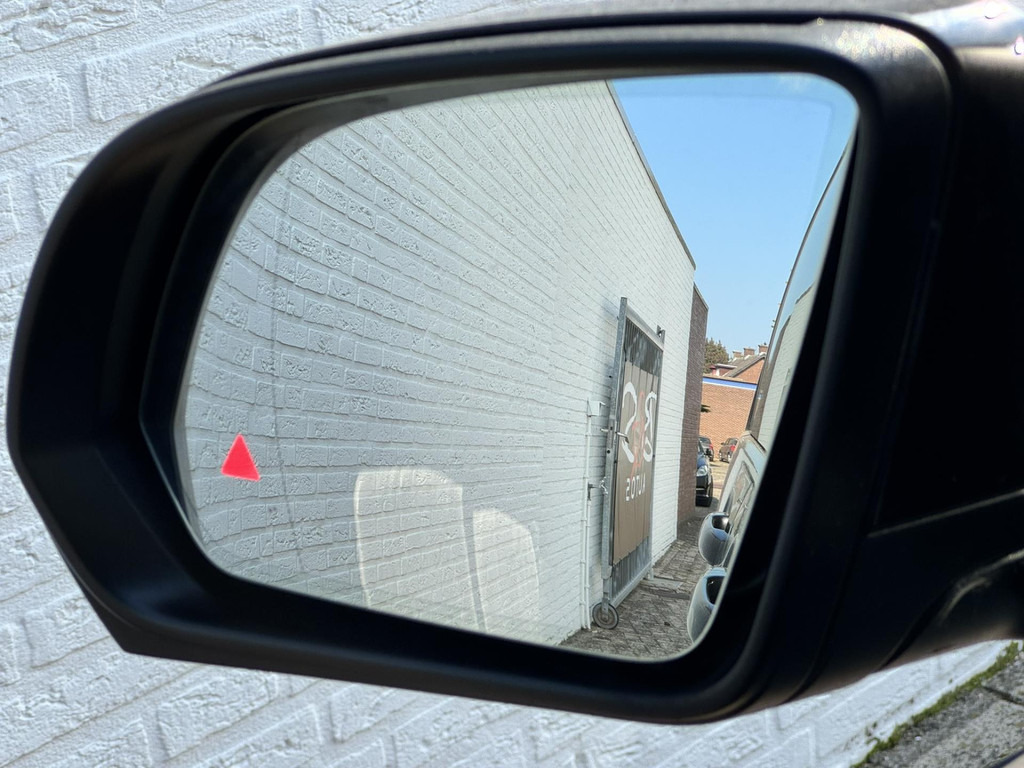 Mercedes-Benz V-Klasse-300d L3 Avantgarde AMG 360 Camera Burmester Groot scherm Adaptieve cruise - Furgoneta combi: foto 4 Mercedes-Benz V-Klasse-300d L3 Avantgarde AMG 360 Camera Burmester Groot scherm Adaptieve cruise - Furgoneta combi: foto 4