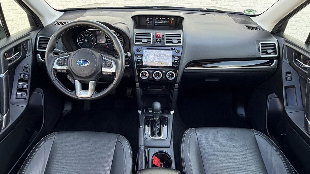 Subaru Forester-2.0 Premium Automaat Trekhaak Clima Cruise Camera Leder Memory Seats Panorama Navigatie - SUV/ Todoterreno: foto 2 Subaru Forester-2.0 Premium Automaat Trekhaak Clima Cruise Camera Leder Memory Seats Panorama Navigatie - SUV/ Todoterreno: foto 2