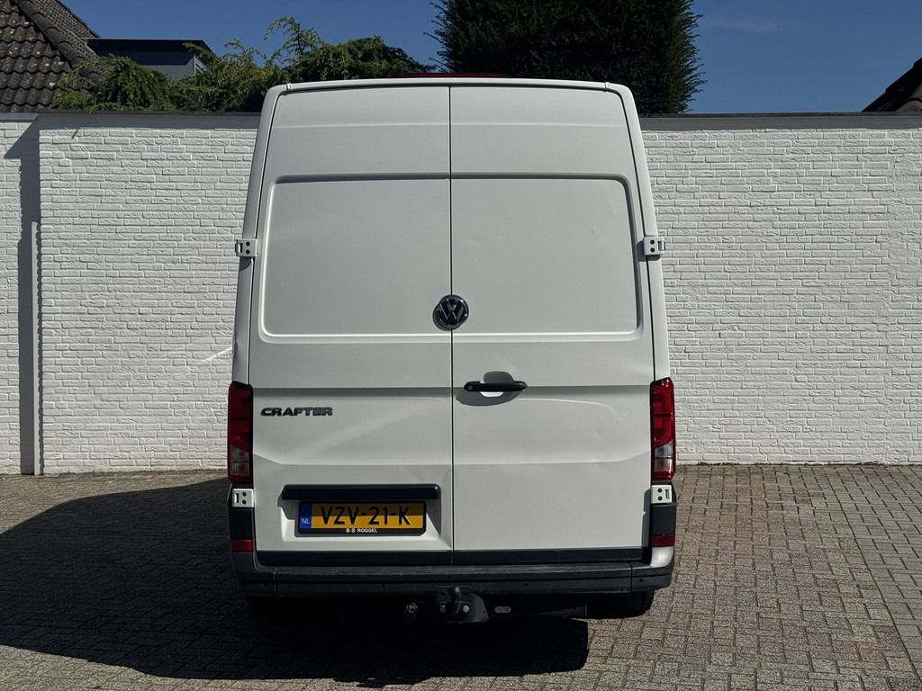 Volkswagen Crafter-35 2.0 TDI L3H3 Comfort Navigatie Carplay DAB All season banden Trekhaak Lat om lat - Furgón: foto 4 Volkswagen Crafter-35 2.0 TDI L3H3 Comfort Navigatie Carplay DAB All season banden Trekhaak Lat om lat - Furgón: foto 4