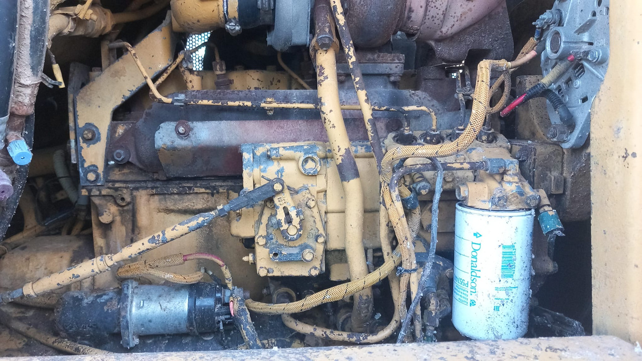Cargadora de cadenas Caterpillar 963: foto 11