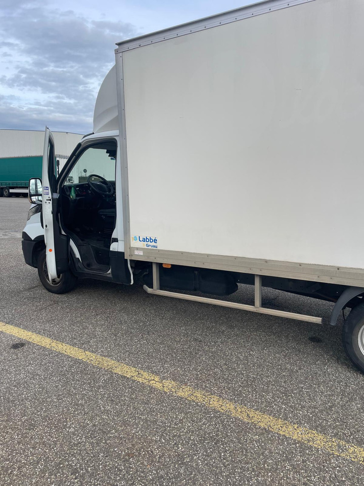 IVECO Dailly 35c16 - Furgoneta: foto 4 IVECO Dailly 35c16 - Furgoneta: foto 4