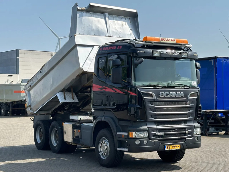 Scania R560 V8 6x4 Tipper / Big Axle / Full Steel / Euro 5 / Retarder - Volquete camión: foto 2 Scania R560 V8 6x4 Tipper / Big Axle / Full Steel / Euro 5 / Retarder - Volquete camión: foto 2