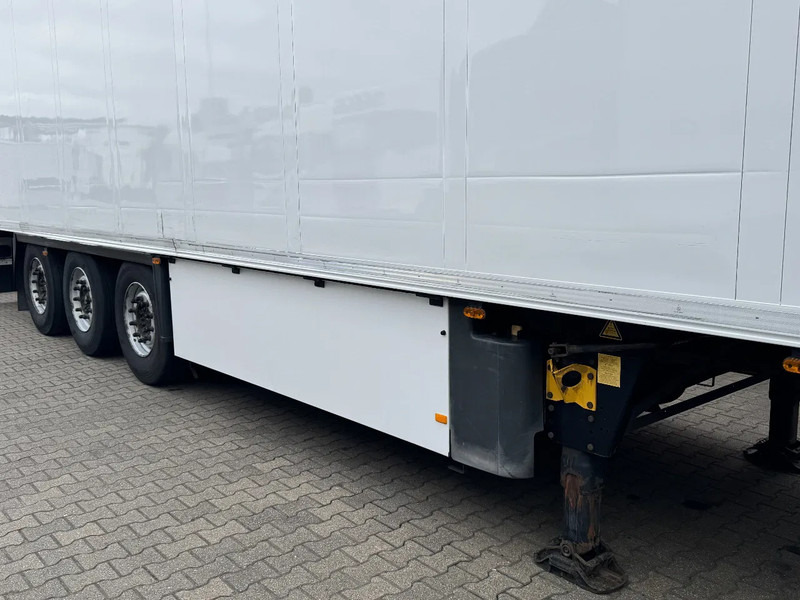 Schmitz Cargobull Thermo King SLXe 200 / Disc Brakes / Flower Width - Frigorífico semirremolque: foto 4 Schmitz Cargobull Thermo King SLXe 200 / Disc Brakes / Flower Width - Frigorífico semirremolque: foto 4