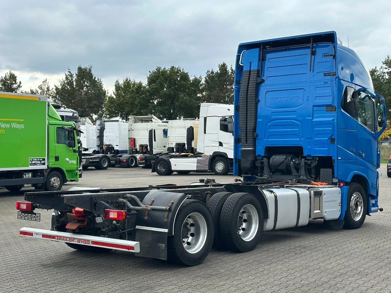 Volvo FH 16.750 6x4 Globe XL Chassis Retarder 3.90 Wb Full Air - Chasis camión: foto 3 Volvo FH 16.750 6x4 Globe XL Chassis Retarder 3.90 Wb Full Air - Chasis camión: foto 3