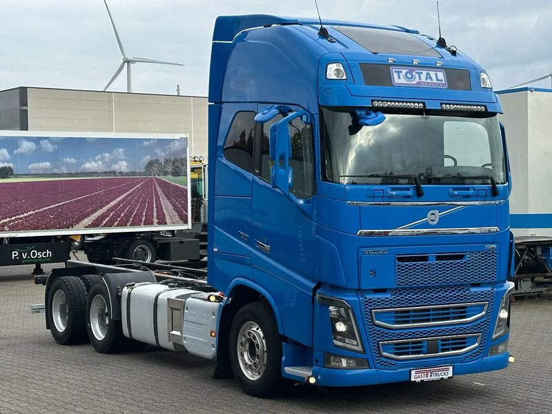 Volvo FH 16.750 6x4 Globe XL Chassis Retarder 3.90 Wb Full Air - Chasis camión: foto 2 Volvo FH 16.750 6x4 Globe XL Chassis Retarder 3.90 Wb Full Air - Chasis camión: foto 2