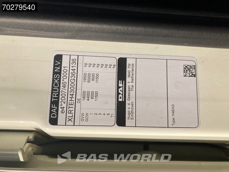 Cabeza tractora DAF XF 480 4X2 SSC Mega 2x Tanks Standklima ACC LED: foto 13