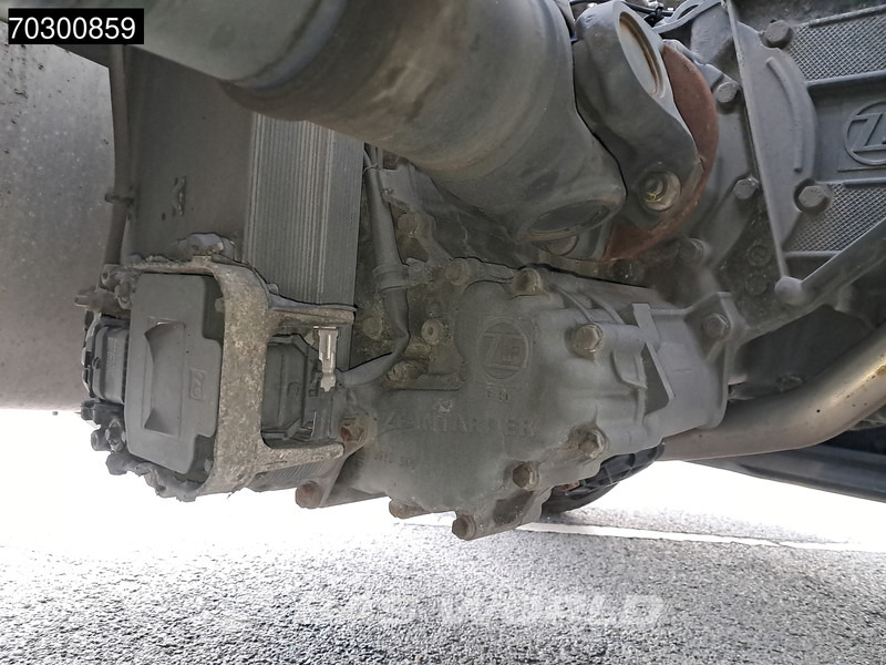 Cabeza tractora DAF XF 480 4X2 SSC Retarder Standklima: foto 16 Cabeza tractora DAF XF 480 4X2 SSC Retarder Standklima: foto 16