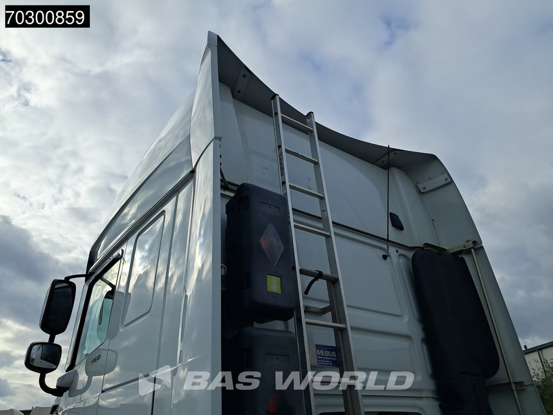 Cabeza tractora DAF XF 480 4X2 SSC Retarder Standklima: foto 12 Cabeza tractora DAF XF 480 4X2 SSC Retarder Standklima: foto 12