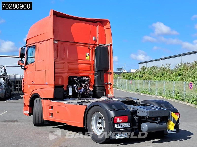 DAF XF 530 4X2 SSC Retarder 2x Tanks Standklima Navi ACC LED - Cabeza tractora: foto 2 DAF XF 530 4X2 SSC Retarder 2x Tanks Standklima Navi ACC LED - Cabeza tractora: foto 2