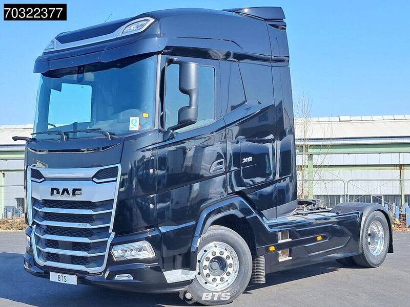 DAF XG 530 4X2 FT - ZF + Navi + Alcoa + Alcantara + Schwarz - Cabeza tractora: foto 1 DAF XG 530 4X2 FT - ZF + Navi + Alcoa + Alcantara + Schwarz - Cabeza tractora: foto 1