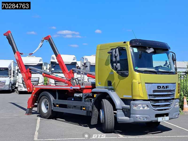 DAF XB 290 4X2 NEW 12tons Meiller AK12-MT Absetzkipper Automatic Euro 6 - Portacontenedor de cadenas camión: foto 3 DAF XB 290 4X2 NEW 12tons Meiller AK12-MT Absetzkipper Automatic Euro 6 - Portacontenedor de cadenas camión: foto 3