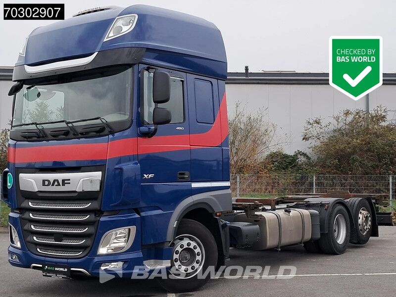 DAF XF 480 6X2 BDF Retarder SSC Lift+Steering Axle Automatic BTS-DAF Dealer Leasing EU - Portacontenedore/ Intercambiable camión: foto 1 DAF XF 480 6X2 BDF Retarder SSC Lift+Steering Axle Automatic BTS-DAF Dealer Leasing EU - Portacontenedore/ Intercambiable camión: foto 1