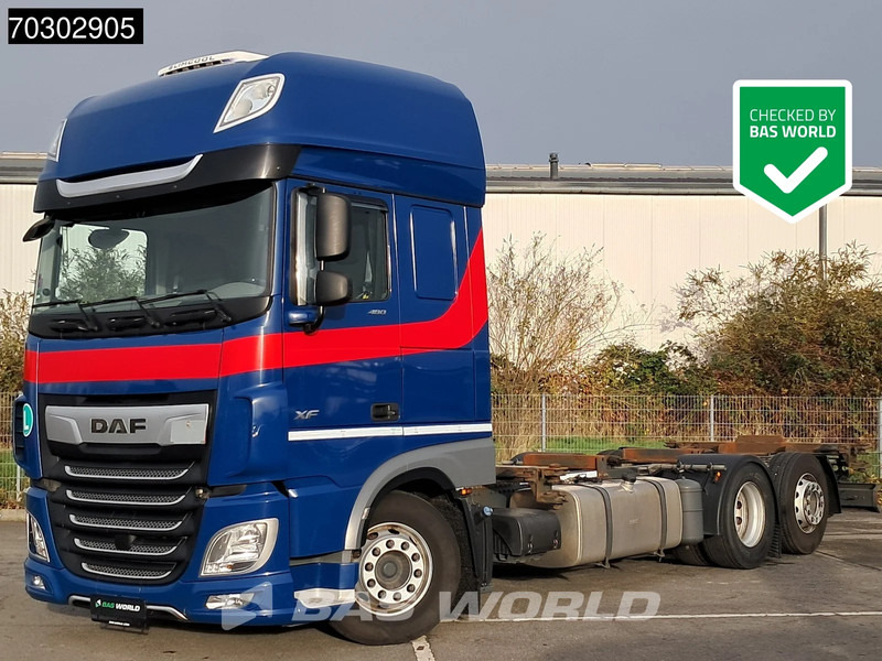 DAF XF 480 6X2 BDF Retarder SSC Lift+Steering Axle Automatic Euro 6 - Portacontenedore/ Intercambiable camión: foto 1 DAF XF 480 6X2 BDF Retarder SSC Lift+Steering Axle Automatic Euro 6 - Portacontenedore/ Intercambiable camión: foto 1