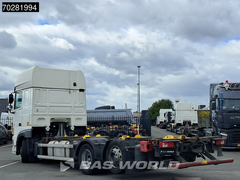 DAF XF 480 6X2 SSC Retarder 2xTanks Lift/Steering ACC Euro 6 - Portacontenedore/ Intercambiable camión: foto 2 DAF XF 480 6X2 SSC Retarder 2xTanks Lift/Steering ACC Euro 6 - Portacontenedore/ Intercambiable camión: foto 2