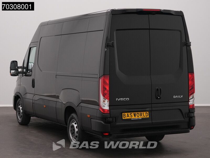 Iveco Daily 35S18 Neu! 3.0L Automatik L2H2 180PS ACC Klima Kamera CarPlay Parkensensoren 3,5t Anhängelast Euro6 L2 A/C - Furgón: foto 2 Iveco Daily 35S18 Neu! 3.0L Automatik L2H2 180PS ACC Klima Kamera CarPlay Parkensensoren 3,5t Anhängelast Euro6 L2 A/C - Furgón: foto 2